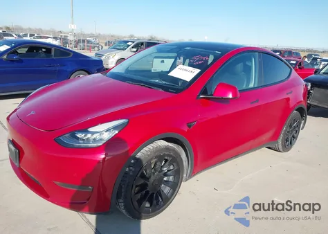 2022 Tesla Model Y from USA, damaged, VIN 7SAYGDEE3NF386239